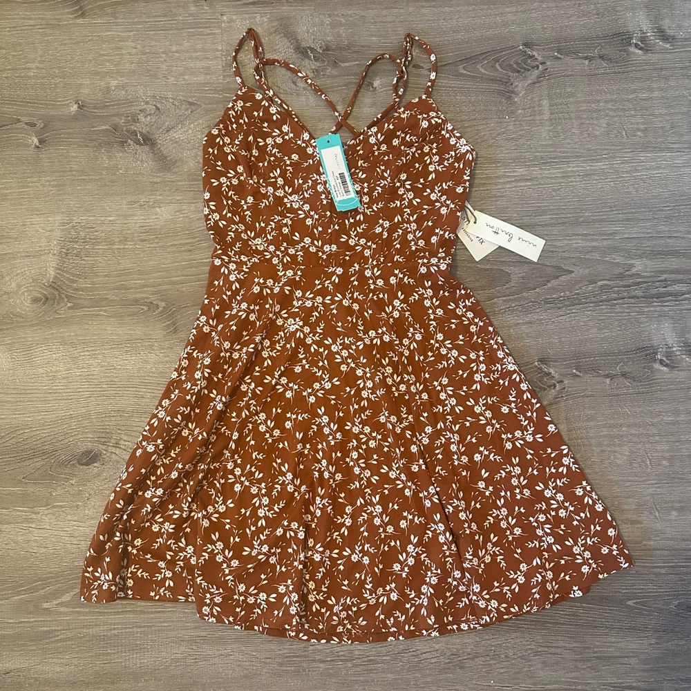 NWT Nine Britton Dress